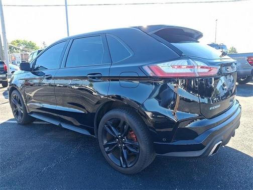 2020 Ford Edge ST