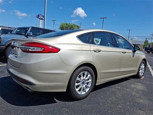 2017 Ford Fusion S