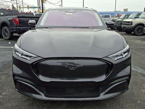 2022 Ford Mustang Mach-E Premium