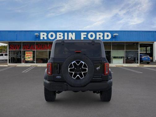 Shadow Black 2026 Ford Bronco Outer Banks