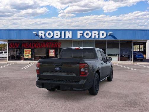 Shadow Black 2026 Ford Maverick Lobo Standard