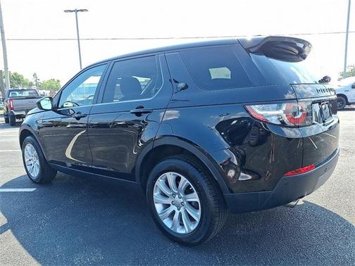 2017 Land Rover Discovery Sport SE