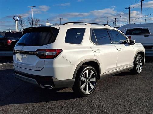 2023 Honda Pilot Elite