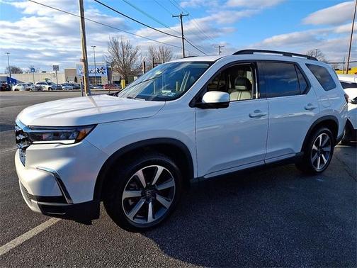 2023 Honda Pilot Elite