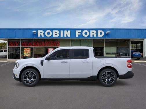 Space White Metallic 2026 Ford Maverick Lariat
