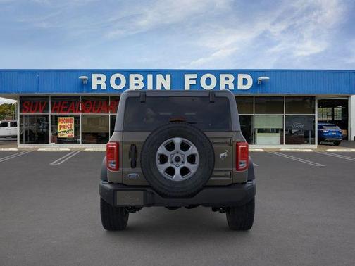 Gray 2026 Ford Bronco Big Bend