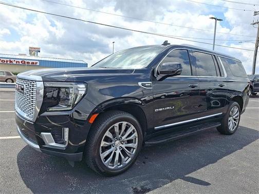 2021 GMC Yukon XL Denali