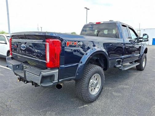 2023 Ford F-350 XLT