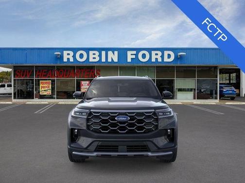 Agate Black Metallic 2026 Ford Explorer Platinum