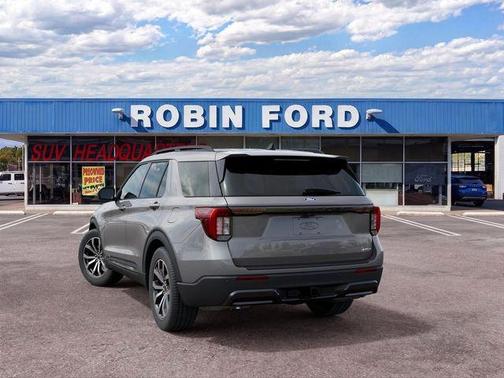 Gray Metallic 2027 Ford Explorer ST-Line