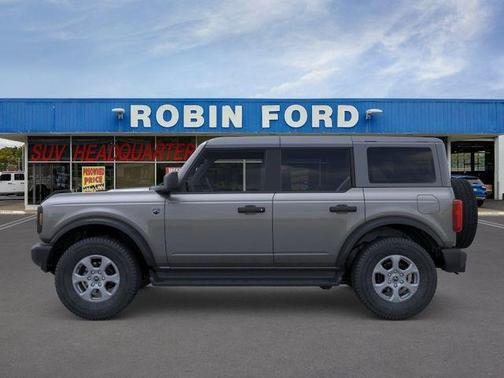 Carbonized Gray Metallic 2026 Ford Bronco Big Bend