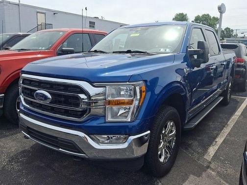Blue Metallic 2023 Ford F-150 XLT