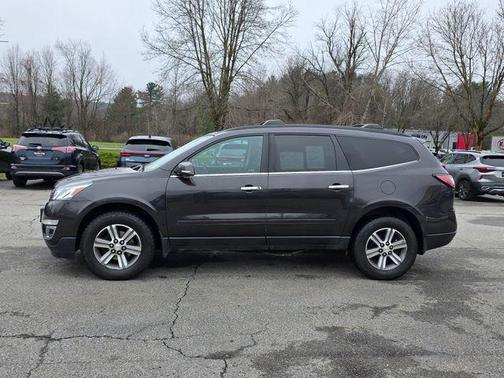 2017 Chevrolet Traverse 2LT