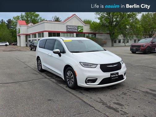 2023 Chrysler Pacifica Hybrid Limited