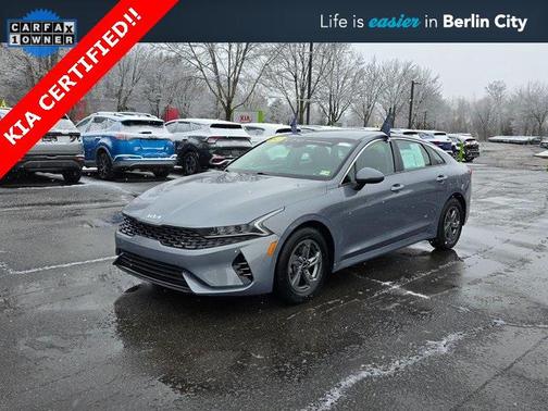 2022 Kia K5 LXS