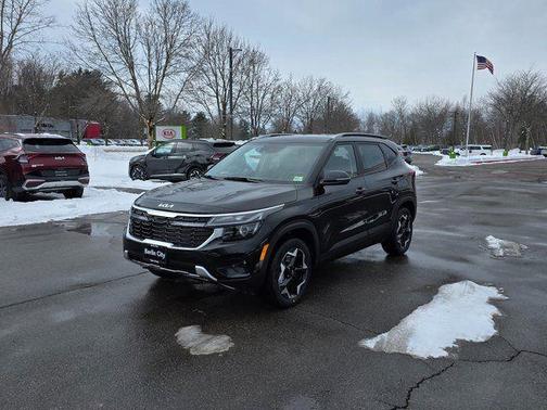 Fusion Black 2026 Kia Seltos S