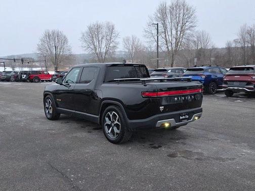 2022 Rivian R1T Adventure