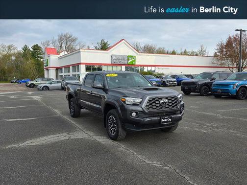 Magnetic Gray Metallic 2023 Toyota Tacoma TRD Sport