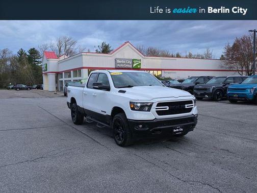 Bright White Clearcoat 2022 RAM 1500 Big Horn/Lone Star