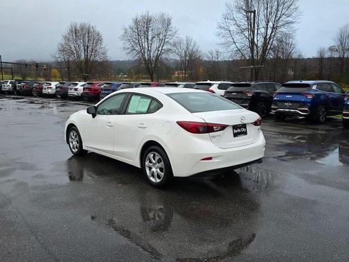 2018 Mazda Mazda3 Sport