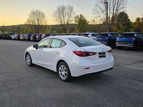 2018 Mazda Mazda3 Sport