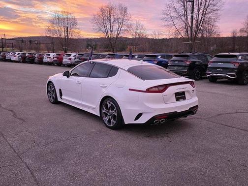 2021 Kia Stinger GT-Line
