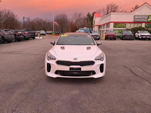 2021 Kia Stinger GT-Line