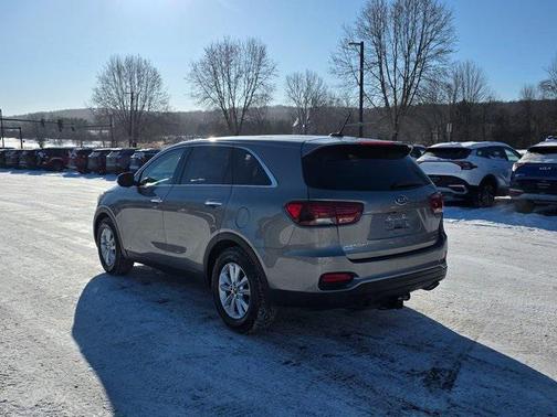 2019 Kia Sorento LX