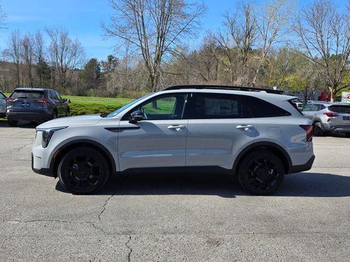 Wolf Gray 2026 Kia Sorento SX