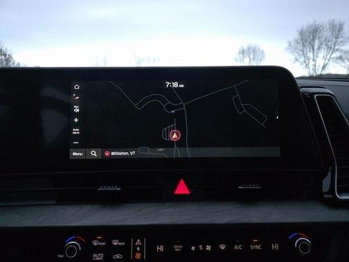 2025 Kia Sportage Plug-In Hybrid X-Line