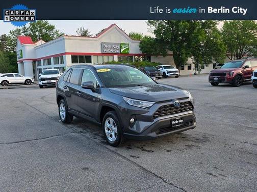 2020 Toyota RAV4 Hybrid XLE