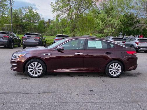 Sangria 2018 Kia Optima LX