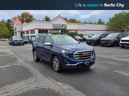 Blue Emerald Metallic 2021 GMC Terrain SLT