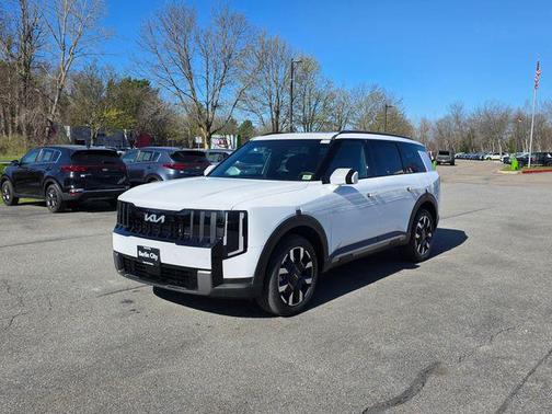 Glacial White Pearl 2027 Kia Telluride S