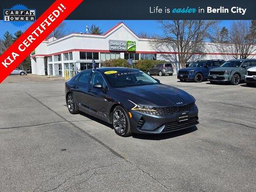 2022 Kia K5 EX