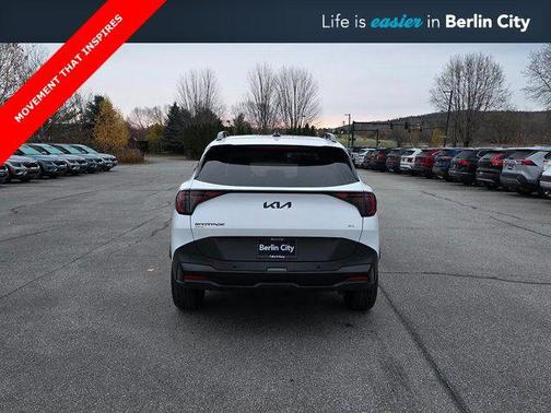 Glacial White Pearl 2026 Kia Sportage X-Line