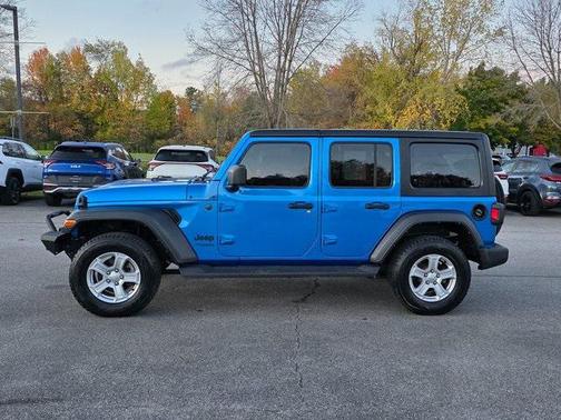 2022 Jeep Wrangler Unlimited Sport
