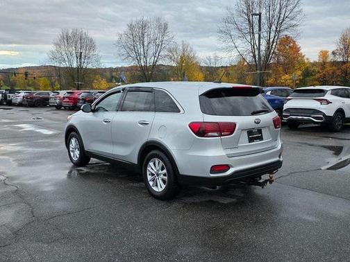 2020 Kia Sorento LX