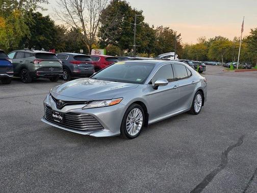 2018 Toyota Camry XLE
