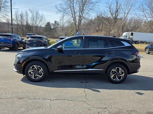 2025 Kia Sportage LX