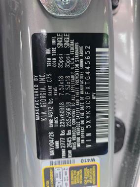 Wolf Gray 2026 Kia Sportage EX