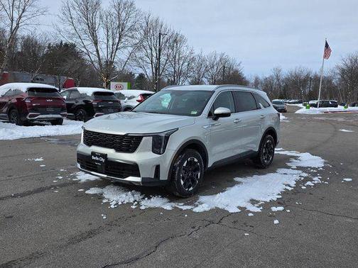 Ivory Silver 2026 Kia Sorento S