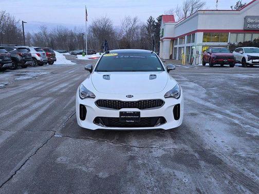 2021 Kia Stinger GT-Line