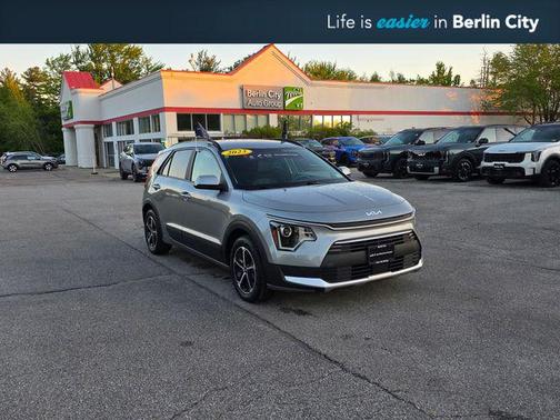 Steel Gray 2023 Kia Niro EX