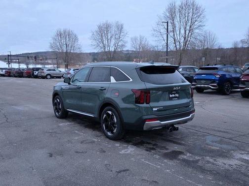 2026 Kia Sorento Hybrid EX