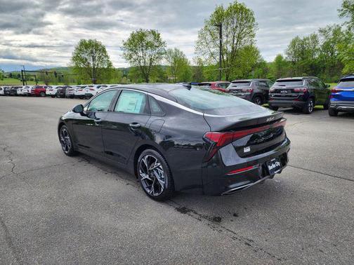 Aurora Black Pearl 2026 Kia K5 GT-Line AWD