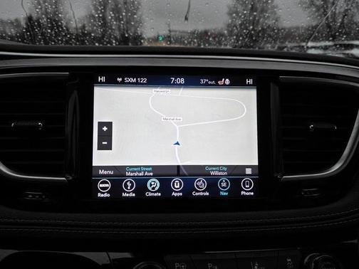 2018 Chrysler Pacifica Hybrid Limited