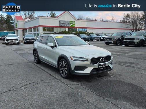 2020 Volvo V60 Cross Country T5