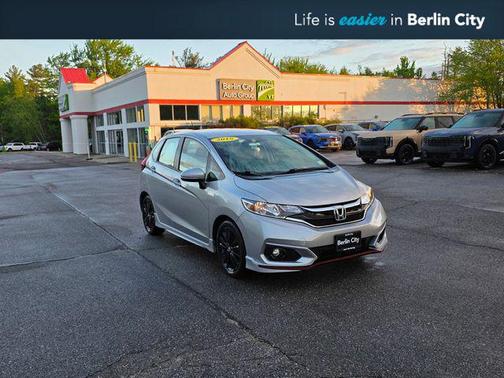 Lunar Silver Metallic 2018 Honda Fit Sport