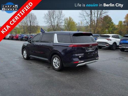 2023 Kia Carnival LX